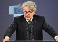 Breton:Οι αμερικανικές κυρώσεις μάς βάζουν σε επικίνδυνο δρόμο-η ΕΕ αντιδρά και αλλάζει γεωπολιτική ισορροπία