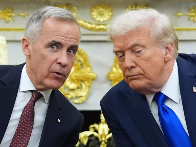 Ο Τραμπ απειλεί εκ νέου τον Καναδά με δασμούς 100%, αν κάνει εμπορική συμφωνία με την Κίνα