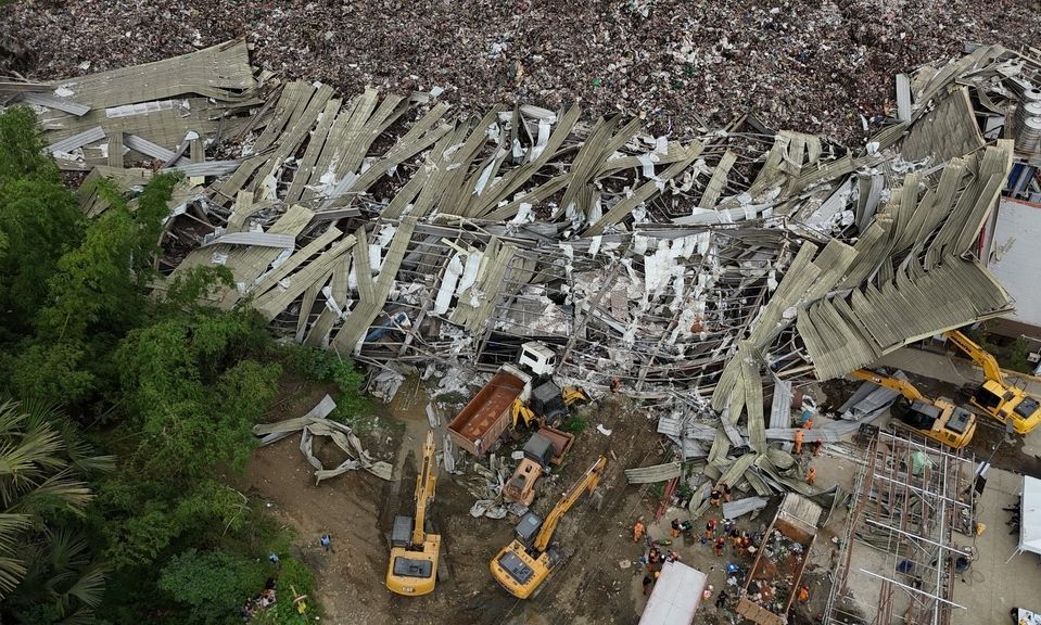 Φιλιππίνες: Τραγωδία στη Χωματερή του Σεμπού – Ένας Νεκρός, 38 Αγνοούμενοι και Χιονοστιβάδα Σκουπιδιών