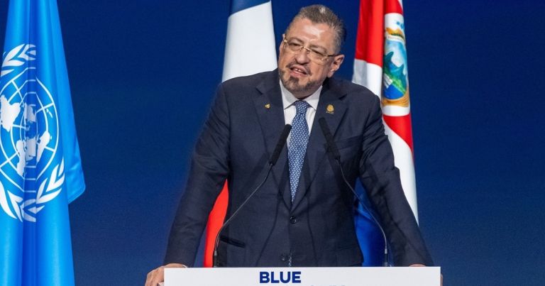 Σχέδιο δολοφονίας Τσάβες πριν τις εκλογές: Πολιτική αναταραχή στην Κόστα Ρίκα