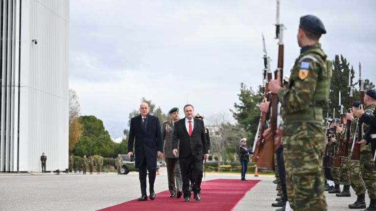 Δένδιας – Κατζ: Η Ελλάδα δυναμώνει στρατηγικά, η Αγκυρα παρακολουθεί με ανησυχία!