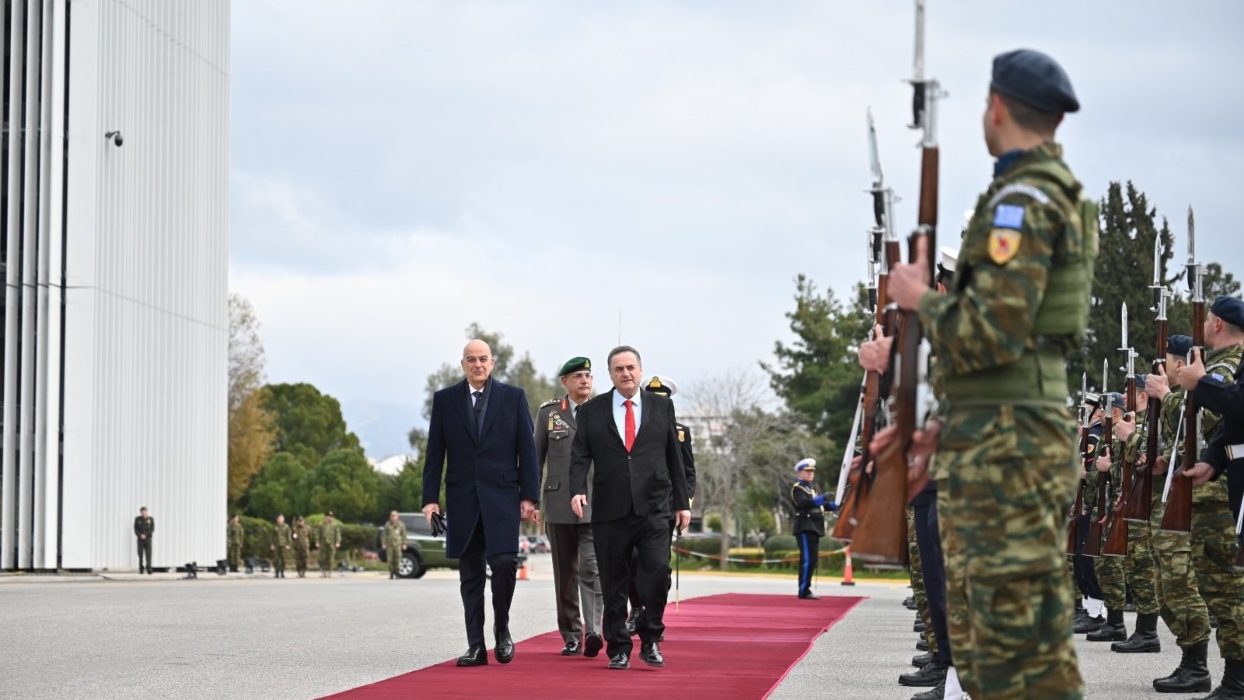 Δένδιας – Κατζ: Η Ελλάδα δυναμώνει στρατηγικά, η Αγκυρα παρακολουθεί με ανησυχία!