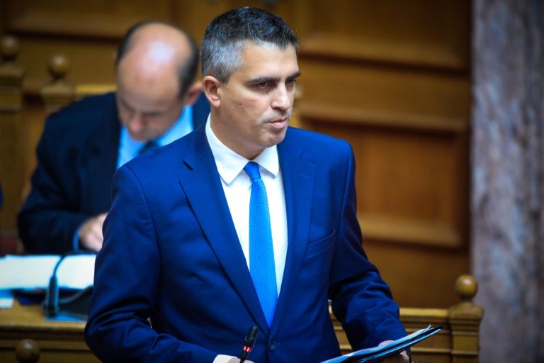 FIR Αθηνών: “Θα πέσουν κεφάλια”, δηλώνει ο Δήμας – Έρευνα για τις ευθύνες μετά το τεχνικό πρόβλημα