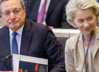 Politico: Η Ευρώπη τρέχει για βιομηχανικό σωτήρα αλλά ένα στα τρία σχέδια κινδυνεύει να αποτύχει