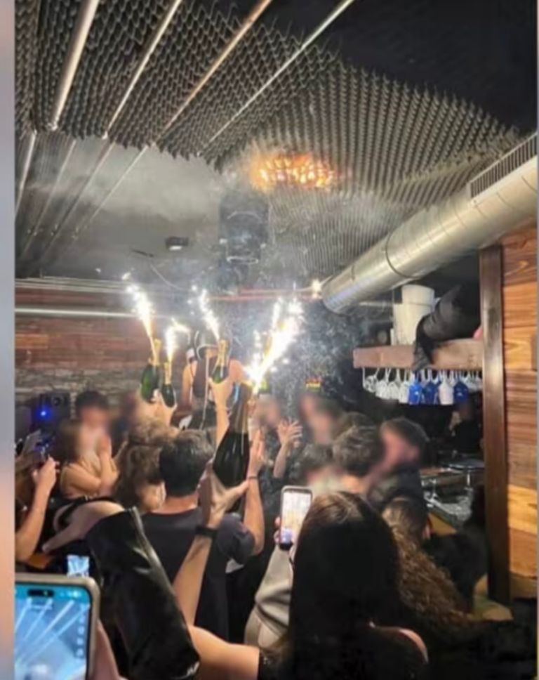 Τραγωδία στο Κραν Μοντανά: Η φωτιά ξεκίνησε από βεγγαλικά πάνω σε μπουκάλια σαμπάνιας, λένε οι Αρχές