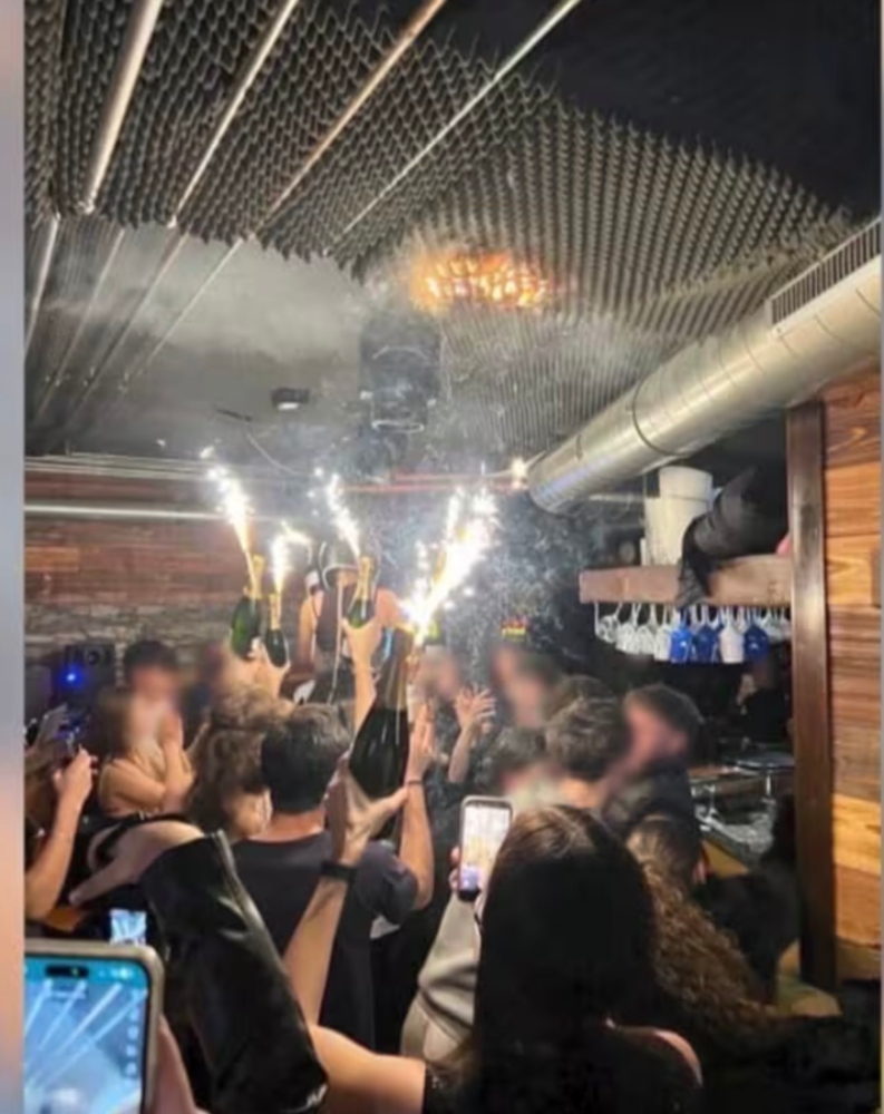 Τραγωδία στο Κραν Μοντανά: Η φωτιά ξεκίνησε από βεγγαλικά πάνω σε μπουκάλια σαμπάνιας, λένε οι Αρχές