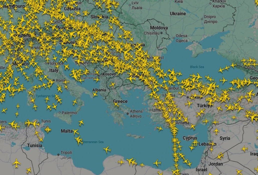 Βελτιώνεται η κατάσταση στον ελληνικό εναέριο χώρο – Πτήσεις σε κανονικότητα, διερευνάται το πρόβλημα