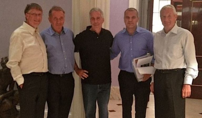 Τζέφρι Έπσταϊν: Στη δημοσιότητα 3,5 εκατ. έγγραφα -Αποκαλύψεις σοκ για τον Μπιλ Γκέιτς