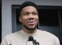 Αντετοκούνμπο: «Όταν ο Γουεμπανιαμά φτάσει στο τελικό του επίπεδο θα είναι εφιάλτης–Ελπίζω να έχω αποσυρθεί»