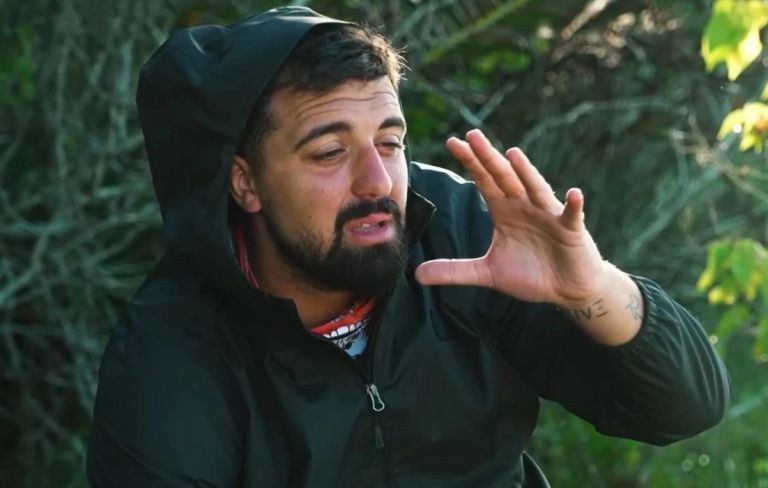 Χαμός στο Survivor: «Άνοιξα τα μάτια μου και γινόταν της π…ς» – Τι έζησε ο Gio Kay [vid]