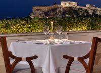 Η Schneider Electric στηρίζει τη βιωσιμότητα των ιστορικών ξενοδοχείων Μεγάλη Βρετανία και King George