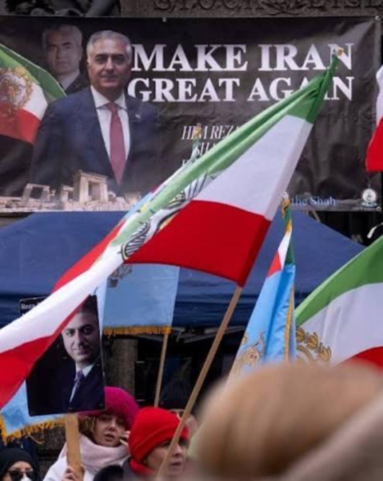 Ιράν: Το καθεστώς δεν καταρρέει γιατί δεν υπάρχει εναλλακτική