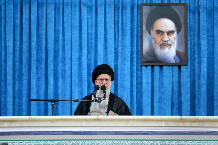 Ιράν: Σχέδιο διαφυγής Χαμενεΐ στη Μόσχα αν οι διαδηλώσεις ξεφύγουν από τον έλεγχο – Πρότυπο ο Άσαντ!