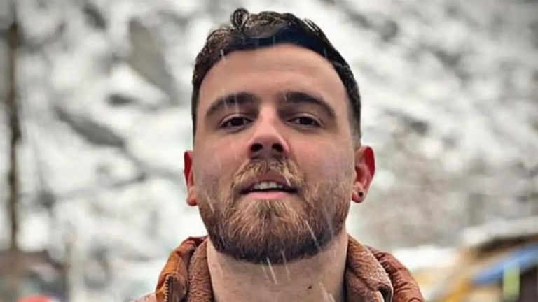 Το Ιράν ετοιμάζεται να εκτελέσει τον πρώτο διαδηλωτή, τον 26χρονο Ερφάν Σολτανί – Πάνω από 2000 οι νεκροί