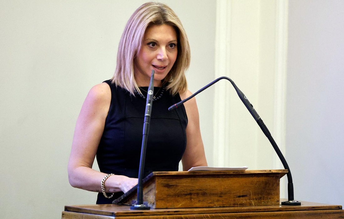 «Το νέο κόμμα που απειλεί όλους —και ίσως κανέναν»:Η Καρυστιανού,ο λαός και ο ηγέτης που δεν έχει ακόμα όνομα