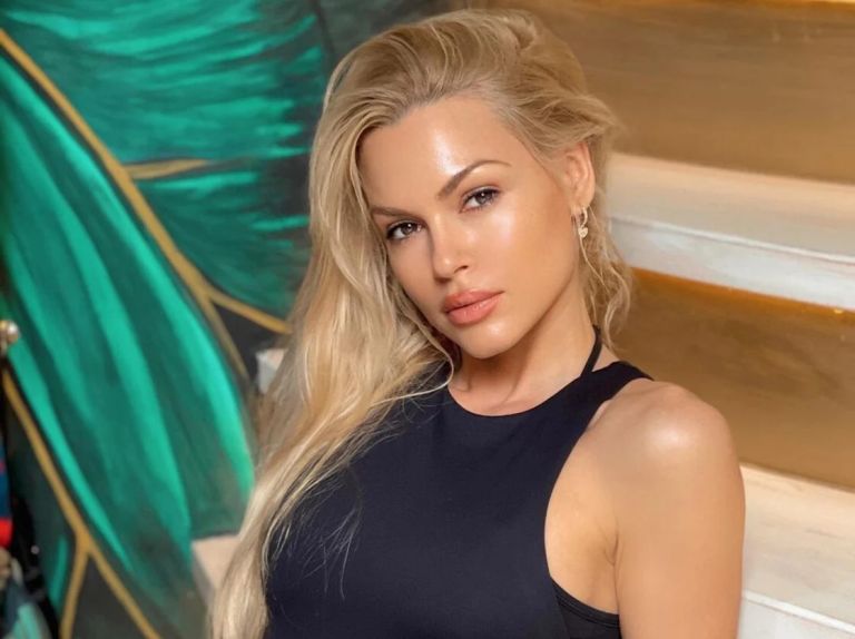 Βίκυ Κάβουρα: «Έπαθα αιμορραγία πάνω στη σκηνή ενώ ήμουν έγκυος – Πήγα κατευθείαν στο νοσοκομείο»