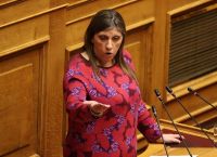 Κωνσταντοπούλου στη Βουλή: «Ας ρίξουμε την κυβέρνηση – Αποκατάσταση της δημοκρατικής τάξης τώρα»