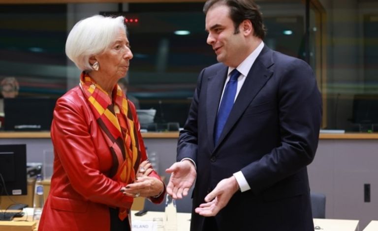 Η Φρανκφούρτη στο επίκεντρο: Πιερρακάκης και Ευρώπη χαράζουν την επόμενη ημέρα του ευρώ