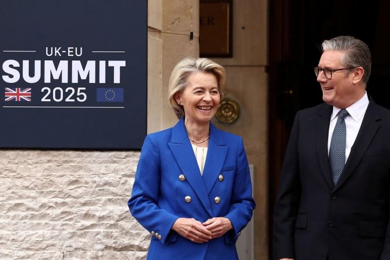 UK‑ΕΕ Μετά‑Brexit: Ανάλυση Bloomberg – Κατηγορία για Ρωσική Παρέμβαση στο Brexit