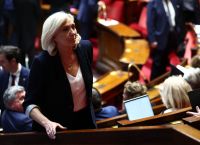 Λεπέν: Οι εισαγγελείς επιμένουν για 4 χρόνια φυλάκισης και 5 χρόνια στέρησης του δικαιώματος του εκλέγεσθαι