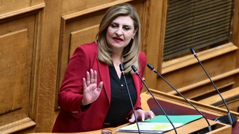 Λιακούλη : «Εξευτελίζουν το Δίκαιο, ποδοπατούν την Ηθική»