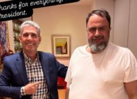 Ολυμπιακός: Ο ατζέντης του Σόι ευχαριστεί προσωπικά τον Μαρινάκη με φωτογραφία