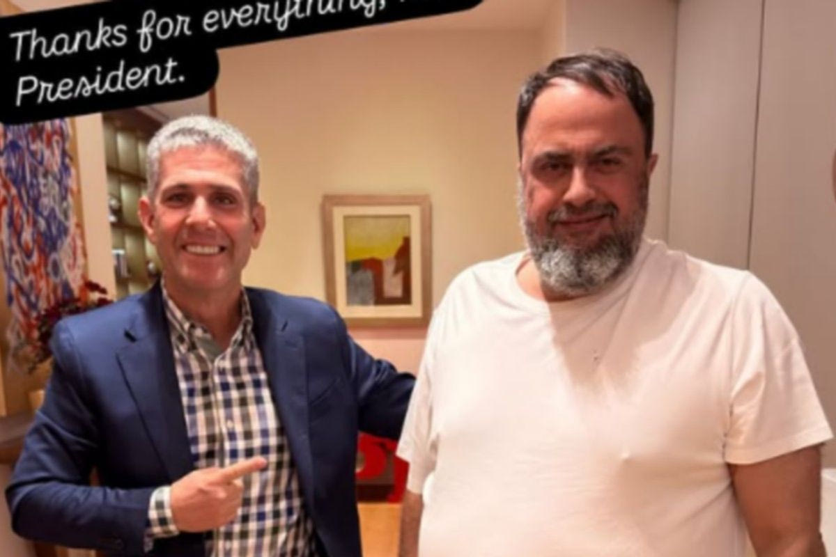 Ολυμπιακός: Ο ατζέντης του Σόι ευχαριστεί προσωπικά τον Μαρινάκη με φωτογραφία