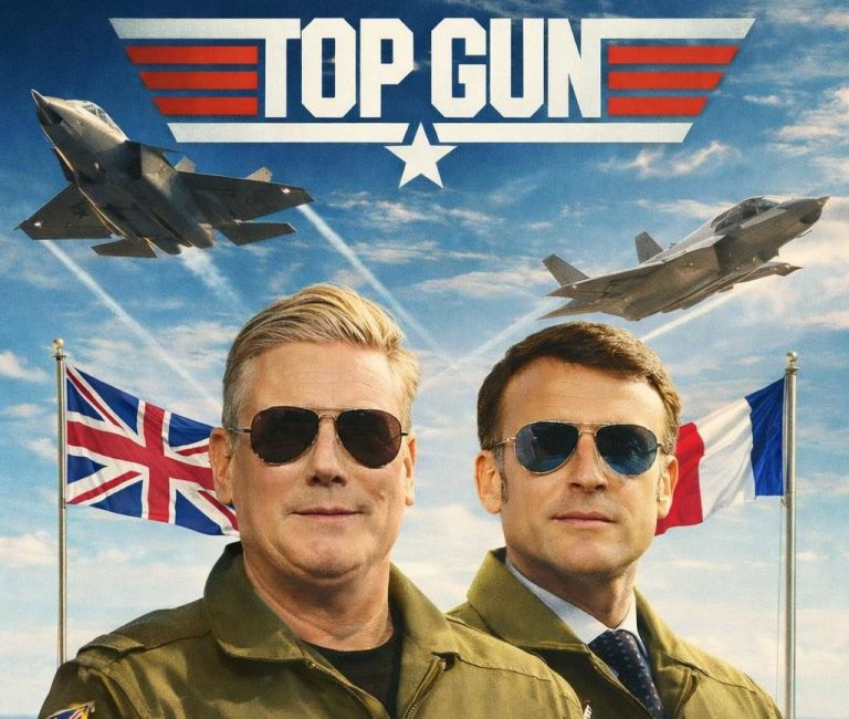 Πρωταγωνιστές σε ένα διαφορετικό «Top Gun» Μακρόν και Στάρμερ