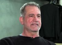 Σοκ από τον Χρήστο Μάντακα: «Ξύπνησα και δεν μπορούσα να περπατήσω» – Η μάχη με το πρόβλημα υγείας