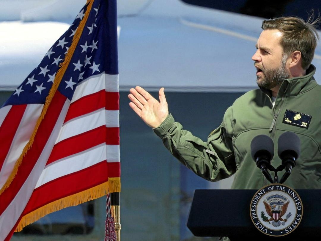 Συναγερμός στην Αρκτική: Δανία και ΝΑΤΟ «οχυρώνουν» τη Γροιλανδία απέναντι στις απειλές Τραμπ