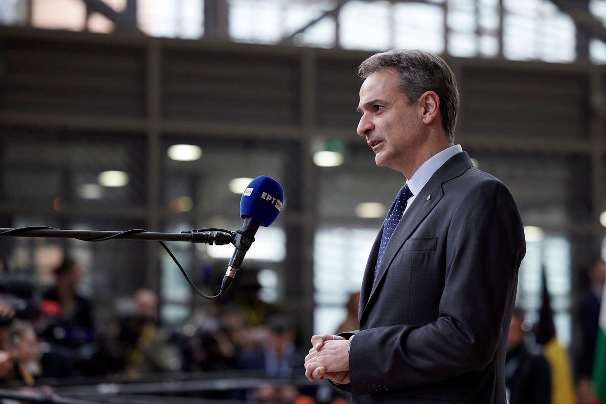 Το Μαξίμου σε γραμμή σύγκρουσης με τους αγρότες: «Αποθεώνει» τη Mercosur ενώ τα τρακτέρ ζεσταίνουν μηχανές