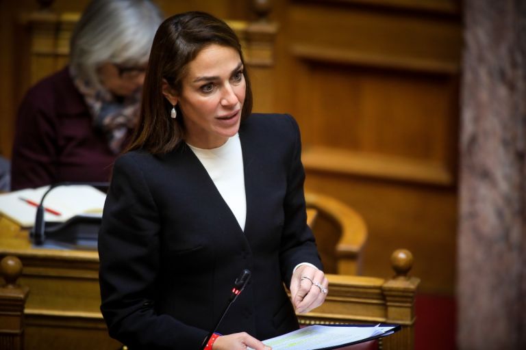 Μιχαηλίδου: Παράταση της Πρώιμης Παιδικής Παρέμβασης έως τον Ιούνιο – Καμία οικογένεια χωρίς στήριξη