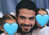 Ο Άρης Μουγκοπέτρος συγκλονίζει: Η υπόσχεση στις κόρες του που ραγίζει καρδιές!