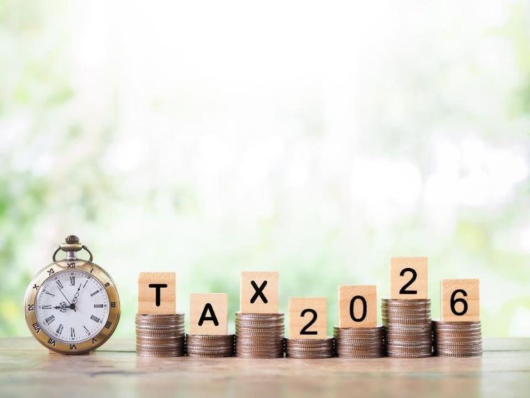 Η φορολογική περίοδος των ΗΠΑ για το 2026 ξεκινά 26 Ιανουαρίου-και έρχεται με σημαντικές αλλαγές στους φόρους