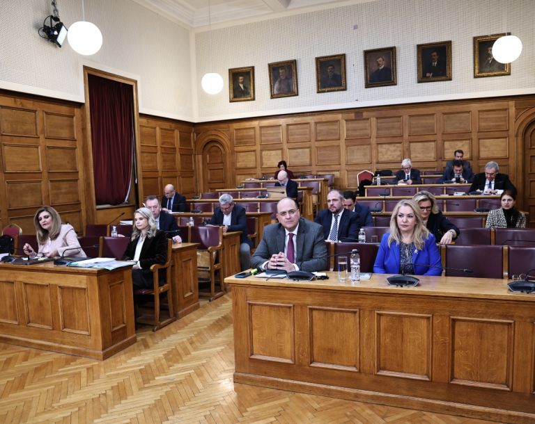 Εξεταστική για ΟΠΕΚΕΠΕ: Πολιτική σύγκρουση για τους μάρτυρες και σκιά θεσμικής έντασης