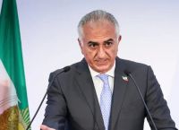 Έτοιμος να επιστρέψει στο Ιράν ο Ρεζά Παχλαβί: Ποιος είναι ο εξόριστος γιος του τελευταίου Σάχη