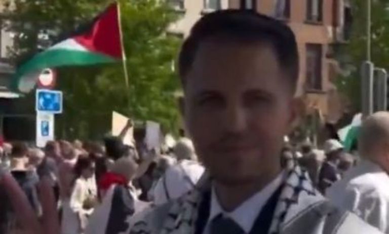 Τέλος το άσυλο για Παλαιστίνιο που εμφανίστηκε σε βίντεο της Χαμάς – Η Αντίδραση Πλεύρη