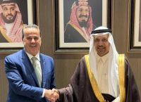 Στο Ριάντ ο Σταύρος Παπασταύρου για σειρά σημαντικών συναντήσεων στον τομέα της ενέργειας