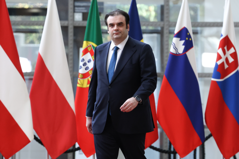 Πιερρακάκης για Eurogroup: «Η ευρωπαϊκή ενότητα είναι ασπίδα σε γεωπολιτική αστάθεια»