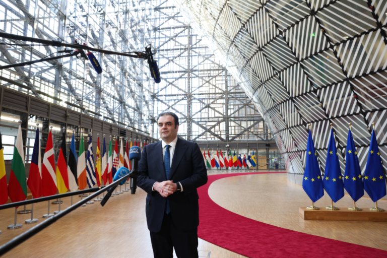 Πιερρακάκης στην πρώτη συνεδρίαση ως πρόεδρος Eurogroup: “Να φέρουμε απτά αποτελέσματα και με ταχύτητα”