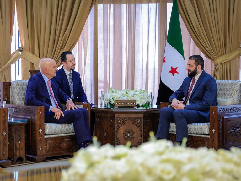 Συρία: Κουρδικό, Τουρκία και ΗΠΑ σε ένα εκρηκτικό μετα-Άσαντ παζλ