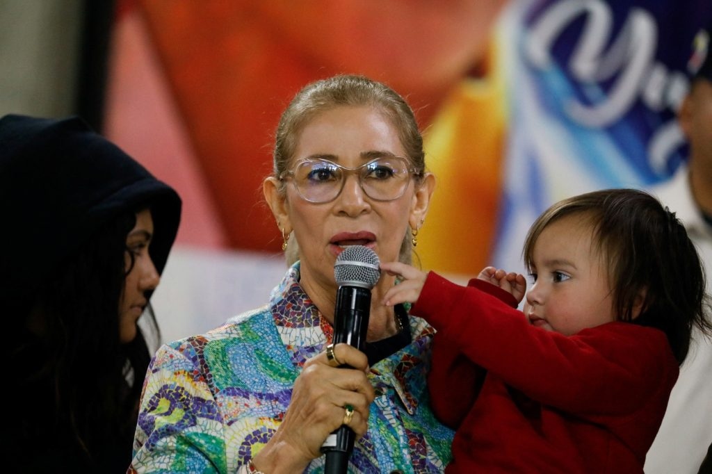 Σίλια Φλόρες: Ο «εγκέφαλος» πίσω από τον Μαδούρο – H απελευθέρωση Τσάβες και η σχέση με τα καρτέλ