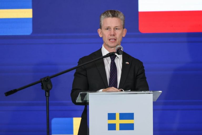 Σουηδία: 1,6 δισ. δολάρια σε αεράμυνα μικρής εμβέλειας