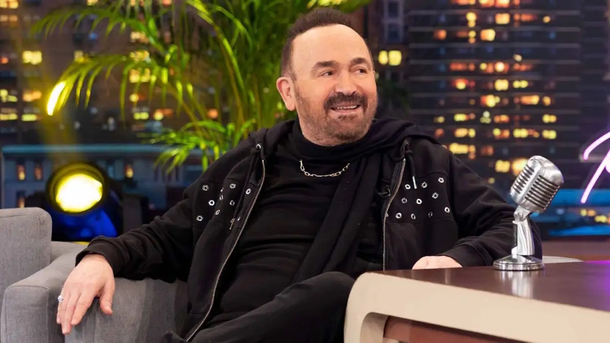 «Σοκάρει ο Σταμάτης Γονίδης: “Τραγούδησα σε παιδί σε κώμα και… σηκώθηκε!”