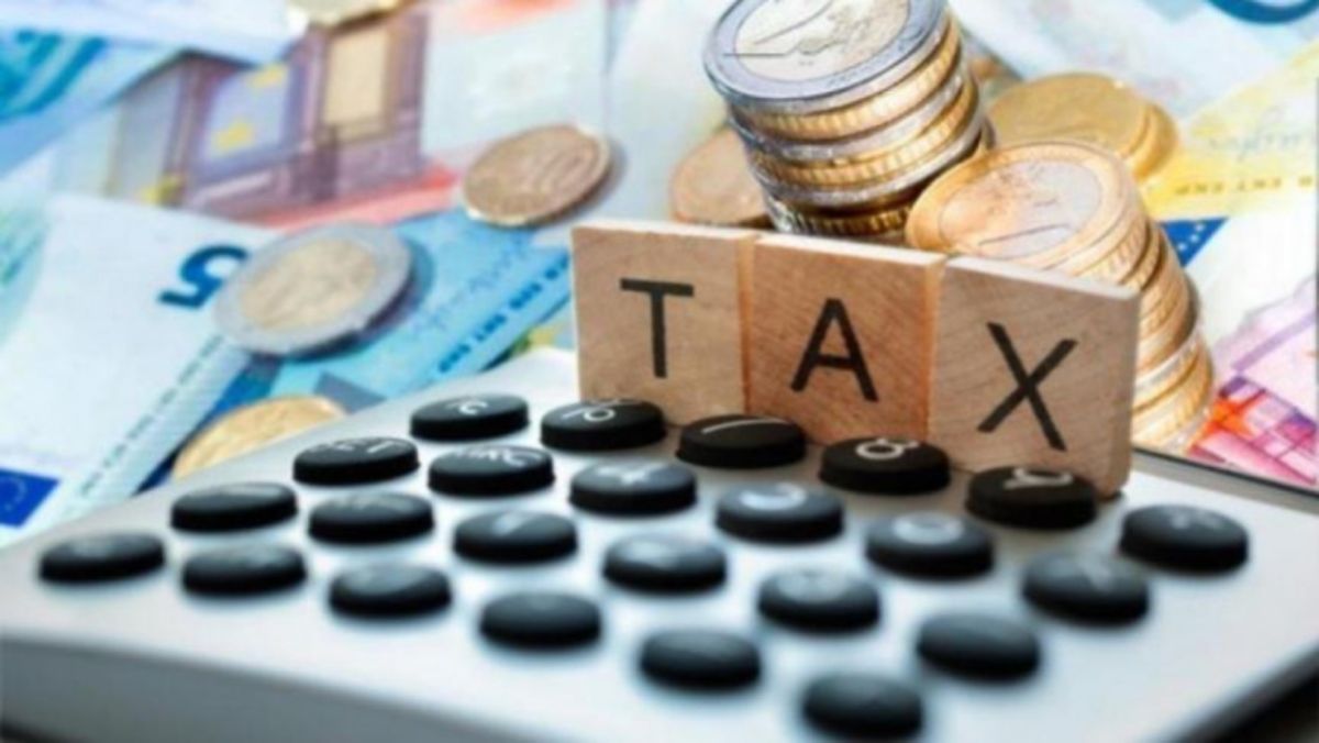 Φορολογική μεταρρύθμιση και… αλκοτέστ: Η πιο σημαντική αλλαγή στην Ελλάδα του 2025