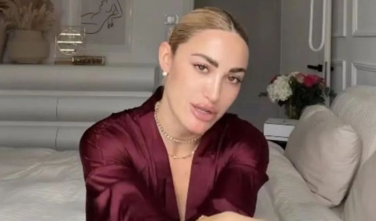 Ραγίζει καρδιές η Τούνη για το revenge porn: «Είμαι ξανά κενή – Μακάρι να ήταν εδώ η μαμά μου»