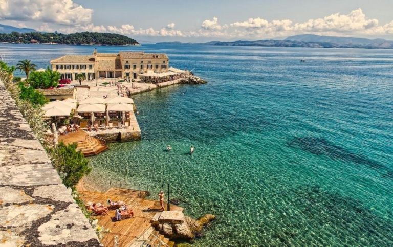 Η ελληνική οικονομία ως παραγωγικό υπόδειγμα και με αιχμή τον τουρισμό