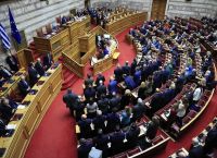«Ηφαίστειο» το 2026 στη Βουλή: Αναθεώρηση Συντάγματος, πολιτική αντιπαράθεση και σκιές στον εκλογικό νόμο