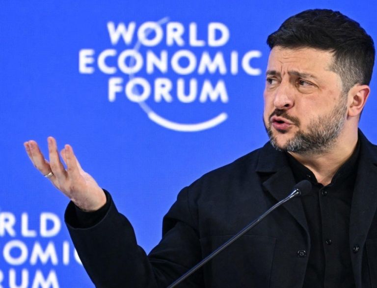 Ο Ζελένσκι «καρφώνει» την Ευρώπη για αδράνεια –Ελλάδα και Τουρκία στο επίκεντρο της κριτικής του στο Νταβός