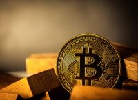 Bitcoin: Βουτιά κάτω από τα 65.000 δολάρια – Χάθηκαν 100 δισ. δολάρια από τα κρυπτονομίσματα σε 24 ώρες